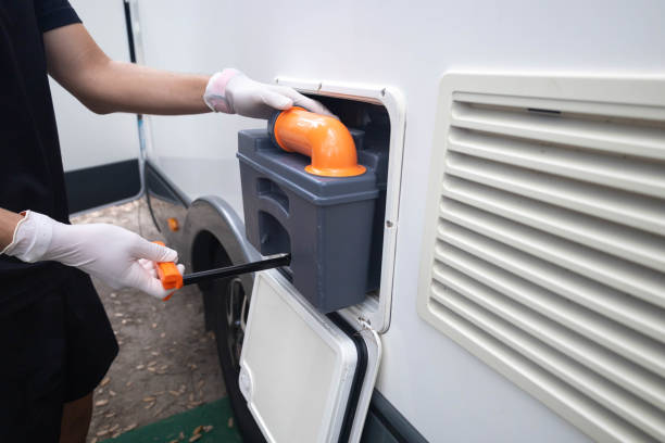 Portable Toilet Options We Offer in Groveland, ID